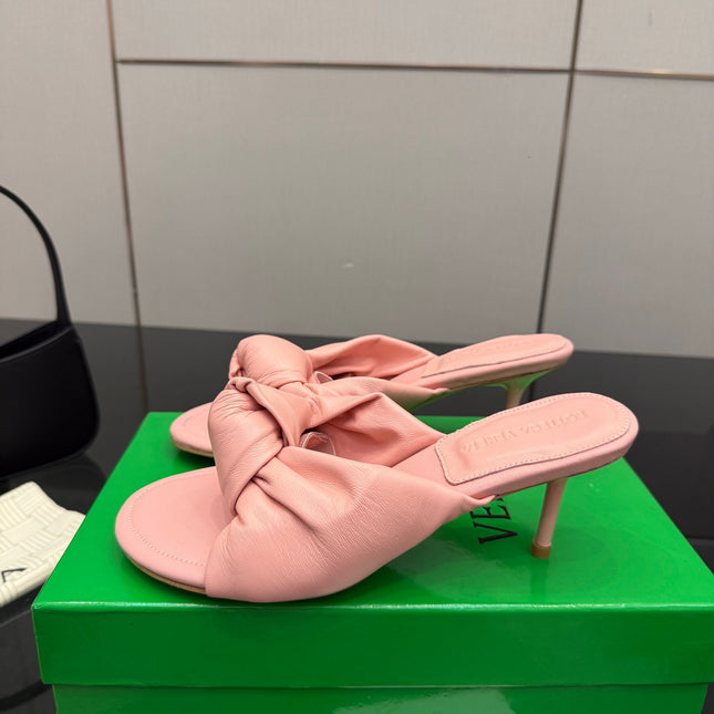BOTTEGA VENETA 26S KNOT-STRAP HIGH-HEEL SANDALS IN PASTEL PINK LAMBSKIN