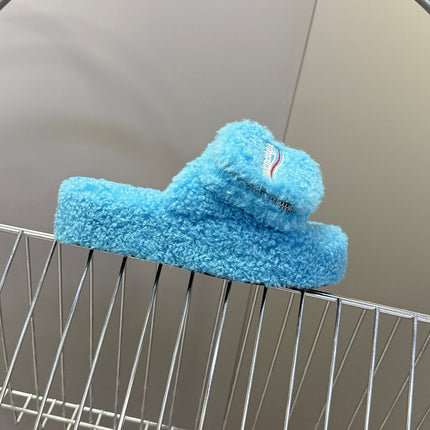 BALENCIAGA 25S SLIPPERS IN BLUE FAUX SHEARLING