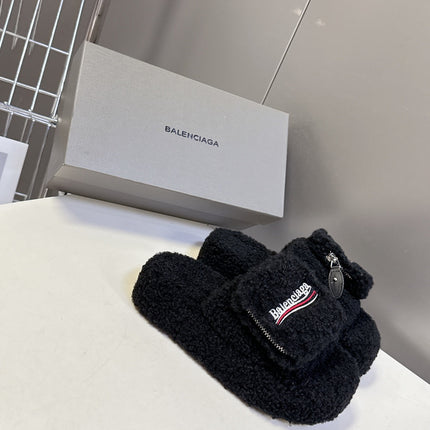 BALENCIAGA 25S SLIPPERS IN BLACK FAUX SHEARLING