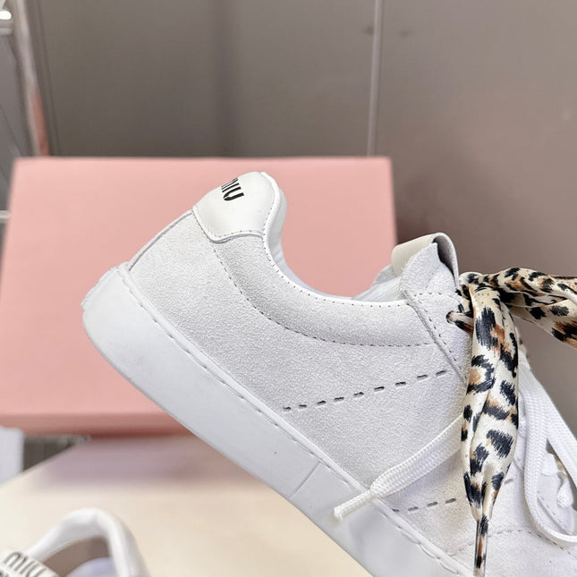 MIUMIU 25S SNEAKERS IN WHITE SUEDE WITH LEOPARD-PRINT LACES