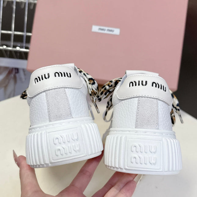 MIUMIU 25S SNEAKERS 45NN IN WHITE SUEDE WITH LEOPARD-PRINT LACES