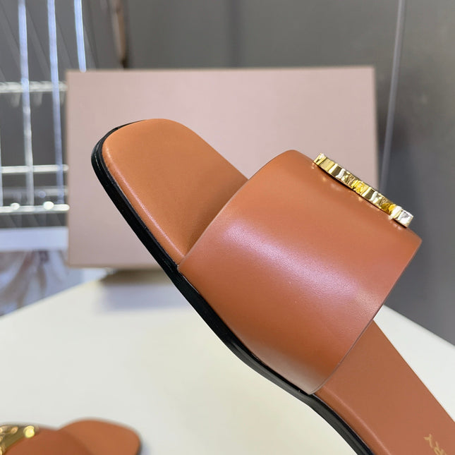 BURBERRY 26S FLAT SLIDE SANDALS IN CARAMEL BROWN CALFSKIN GOLD HARDWARE