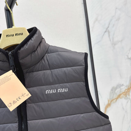 MIUMIU DOWN VEST 99400