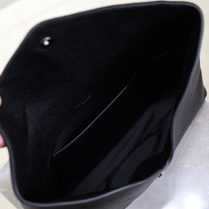 YSL 25S CASSANDRE LARGE ENVELOPE POUCH 29 IN BLACK CALFSKIN GRAY HARDWARE