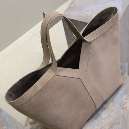 YSL 25S Y MAXI TOTE 50 IN DRY GRAIN SUEDE GOLD HARDWARE