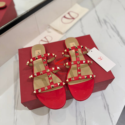 VALENTINO 26S SANDALS IN RED CALFSKIN WITH GOLD STUDS