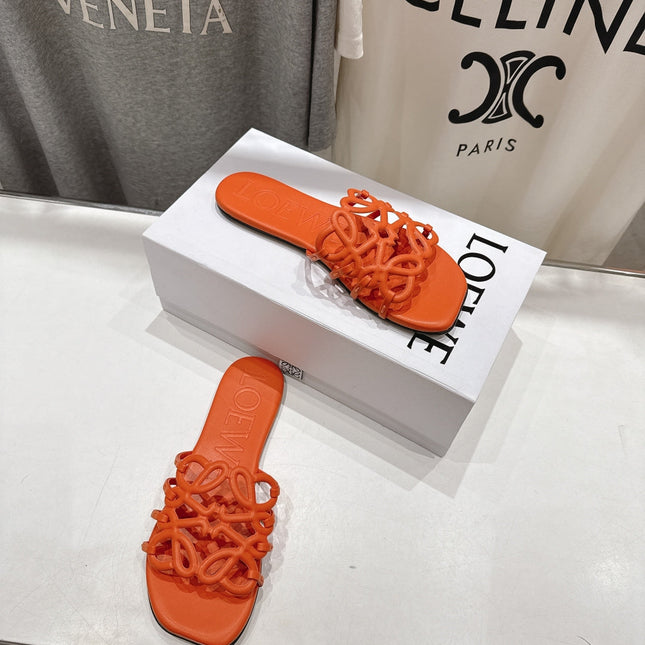 LOEWE 26S PETAL ANAGRAM SLIDE IN BURNT ORANGE CALFSKIN
