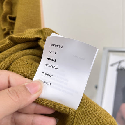 MIUMIU 26S SQUARE-NECK SWEATER STYLE 1108