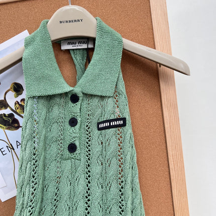 MIUMIU 26S SLEEVELESS KNIT COLLARED TOP STYLE 1105