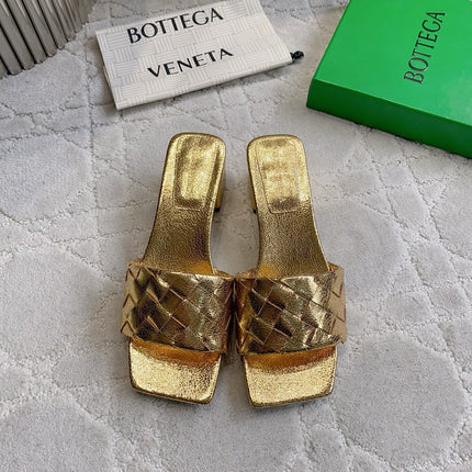 BOTTEGA VENETA 26S SQUARE-TOE HIGH-HEEL SANDALS 50 MM IN GOLD LAMBSKIN