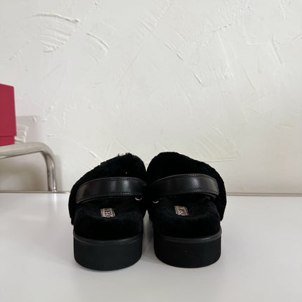 SLIDY VIV' WINTER FUR STRASS BUCKLE SANDALS IN BLACK SHEARLING