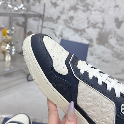 DIOR 25S B27 UPTOWN LOW-TOP SNEAKERS IN DARK BLUE MIX CREAM WHITE CALFSKIN STYLE 3