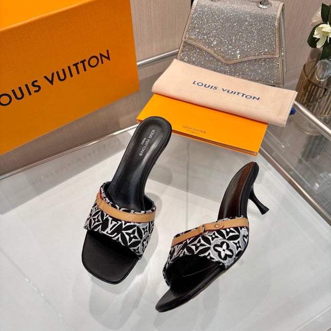LV 26S HIGH-HEELED MULES 55 MM IN BLACK AND WHITE EMBROIDERED MONOGRAM CANVAS