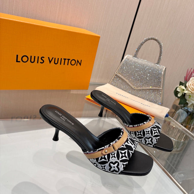 LV 26S HIGH-HEELED MULES 55 MM IN BLACK AND WHITE EMBROIDERED MONOGRAM CANVAS