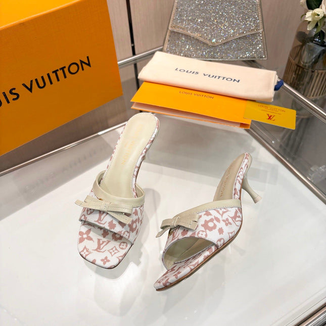 LV 26S HIGH-HEELED MULES 55 MM IN WHITE AND LIGTH PINK MONOGRAM CANVAS