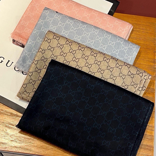 GUCCI 25S SCARF 200 IN CASHMERE 733883