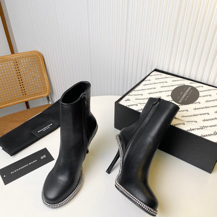 KIRA ANKLE BOOTS 10 CM IN BLACK CALFSKIN
