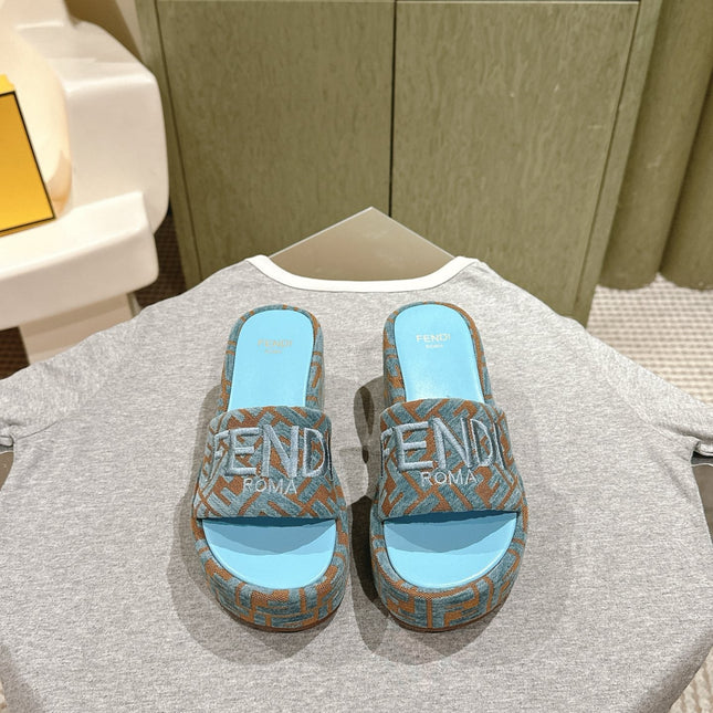 FENDI 26S PLATFORM SANDALS IN LIGHT BLUE AND BROWN FABRIC