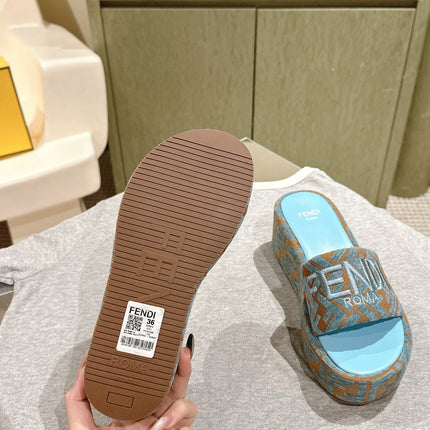 FENDI 26S PLATFORM SANDALS IN LIGHT BLUE AND BROWN FABRIC