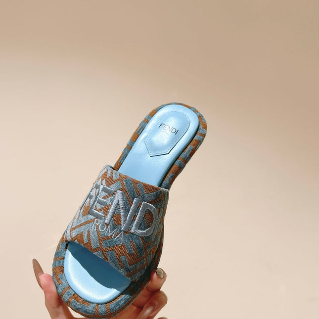 FENDI 26S HIGH SANDALS IN BLUE AND BROWN FABRIC