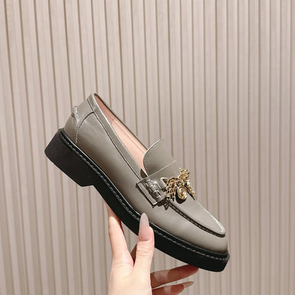 ROGER VIVIER 25S RANGERS CHAIN LOAFER IN GRAY CALFSKIN
