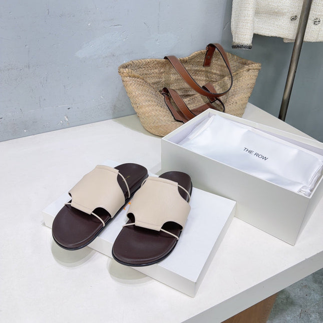 THE ROW 26S STRAP SLIDES IN BEIGE CALFSKIN