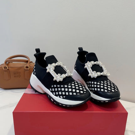 VIV' RUN SNEAKERS IN BLACK AND WHITE TECHNICAL FABRICS TRASS BUCKLE
