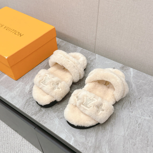 LV MULE SANDALS IN LIGHT BEIGE SHEARLING
