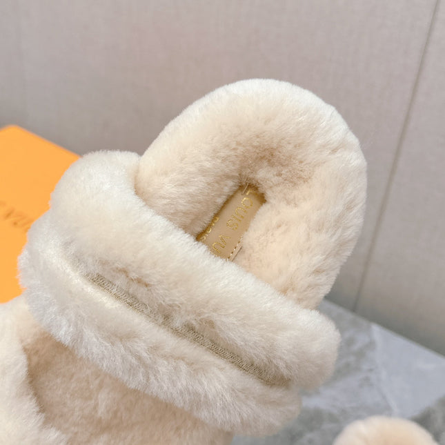 LV MULE SANDALS IN LIGHT BEIGE SHEARLING