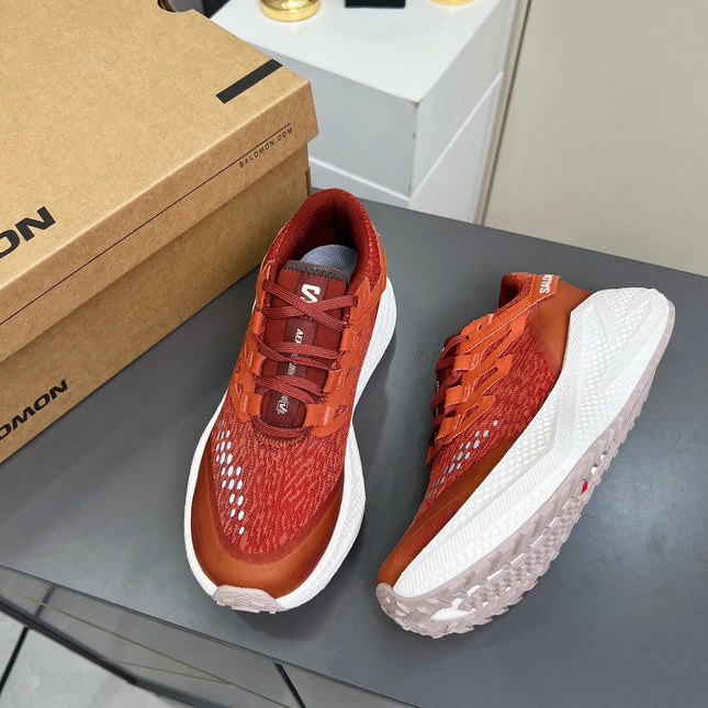 ALO 25S SALOMON ODYSSEY ELMT SNEAKER 45 MM IN DARK ORANGE FABRIC