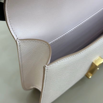 HM 25S CONSTANCE ELAN 24 CM IN ASH PINK-GREY EPSOM WITH GOLD HARDWARE