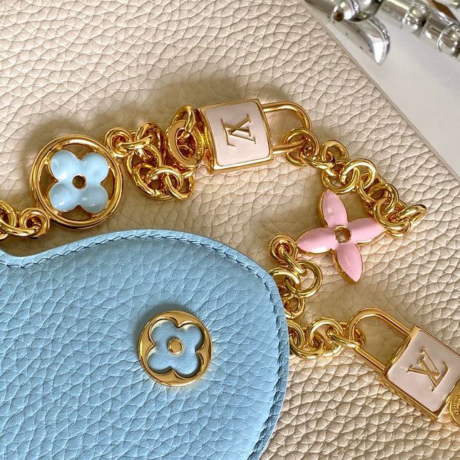 CAPUCINES BB 27 IN PEARL WHITE MIX SKY BLUE TAURILLON GOLD HARDWARE