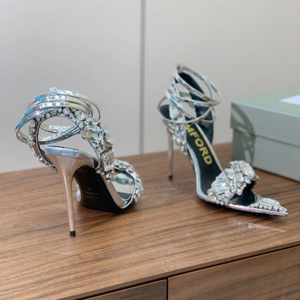 CRYSTAL HIGH HEELS IN SILVER ZP METALLIC PATENT LEATHER