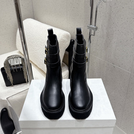 CELINE 26S ANKLE BOOTS IN BLACK CALFSKIN