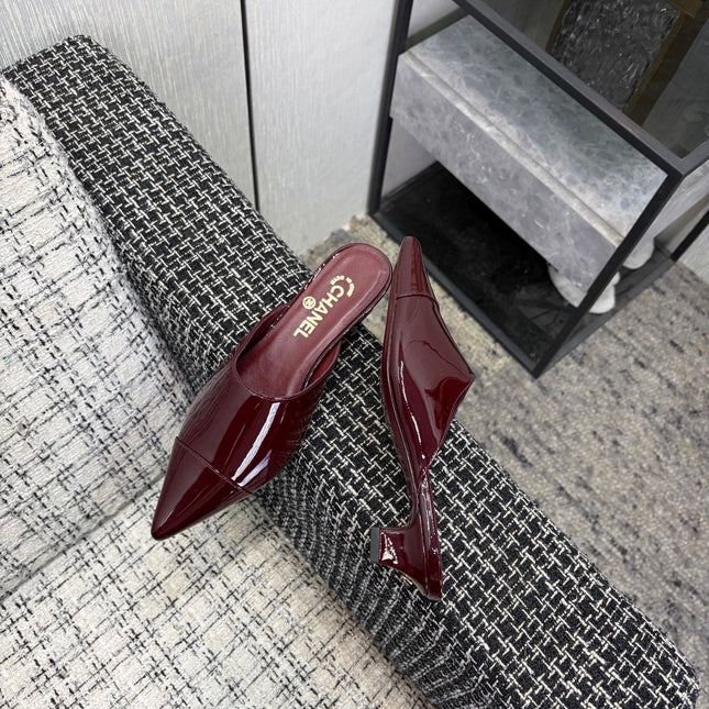 LV 26S HIGH-HEELED MULES 40 MM IN DARK RED PATENT CALFSKIN