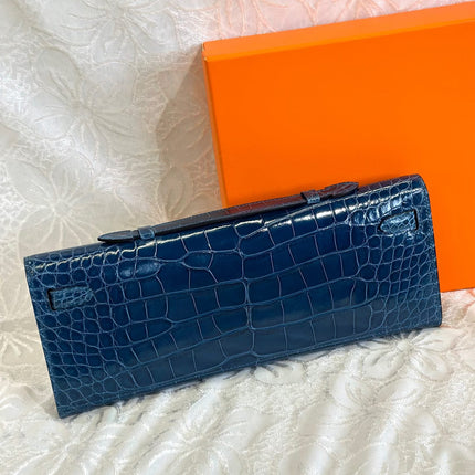 KELLY CUT 31 IN NAVY BLUE SHINNY ALLIGATOR LEATHER WITH SILVER HARDWARE