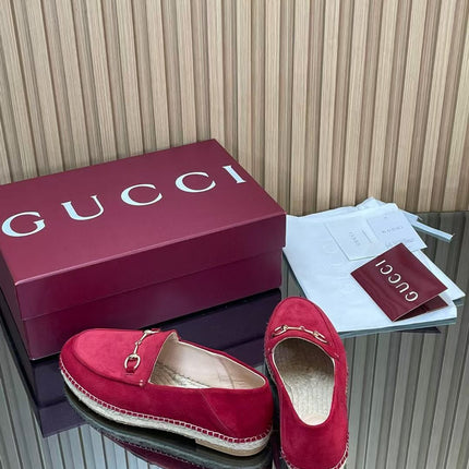 GUCCI 26S LOAFER IN DARK RED SUEDE
