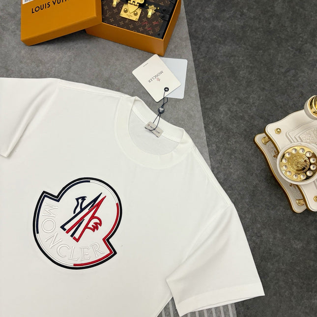 MONCLER 26S SHORT SLEEVE T-SHIRT 657