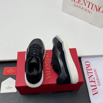 VALENTINO 25S RUNBOOT SNEAKERS IN BLACK SUEDE AND LAMBSKIN