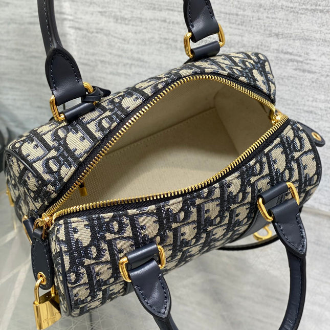 GROOVE 20 BAG IN BLACK MIX BEIGE OBLIQUE MONOGRAM JACQUARD