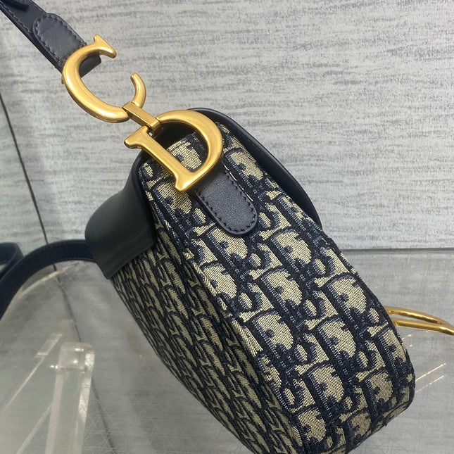 DIOR 25S MEDIUM SOFT SADDLE BAG 25 IN BLUE DIOR OBLIQUE JACQUARD AND SMOOTH CALFSKIN