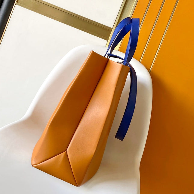 LV 26S SHOPPER TOTE 40 IN ORANGE CALFSKIN