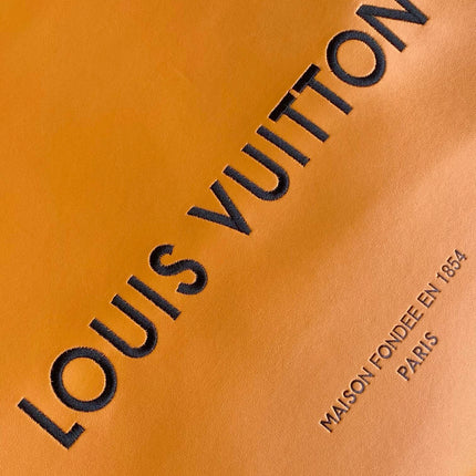 LV 26S SHOPPER TOTE 40 IN ORANGE CALFSKIN