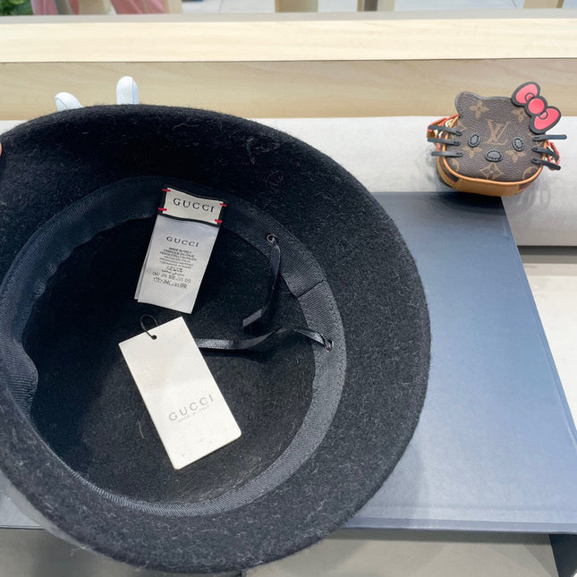 BLACK BUCKET HAT 411347