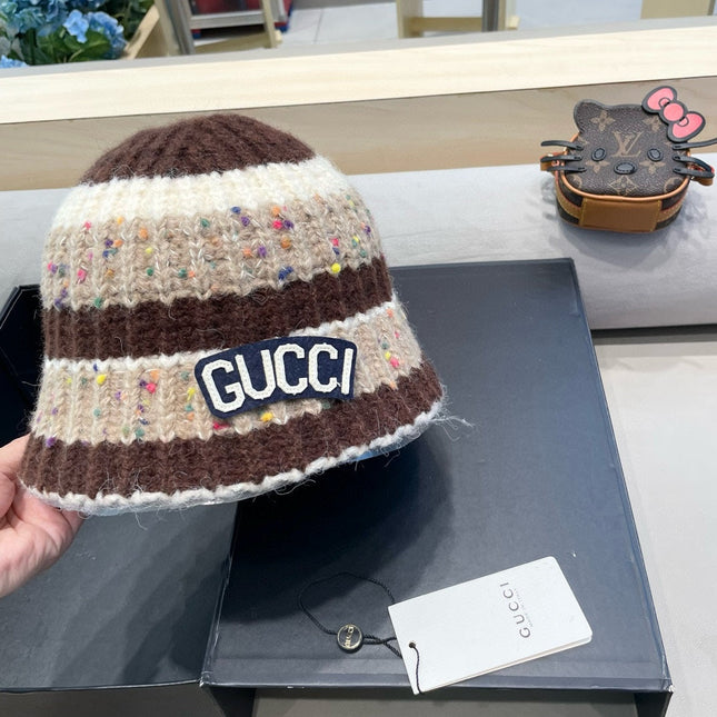 STRIPED KNITTED BUCKET HAT COLORFUL 428102
