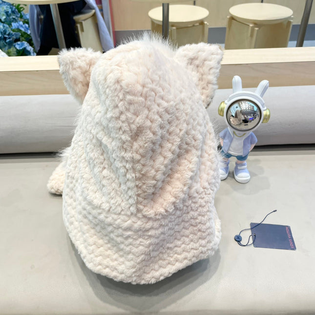 BEANIE HAT IN ALMOND BEIGE  WOOL AND LAMB FUR 435075