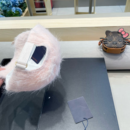 BASEBALL CAP IN PASTEL PINK RABBIT FUR 434934
