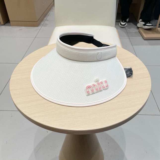 MIUMIU FASHION VISOR CAP IN BLACK AND WHITE WITH LOGO TEXT EMBROIDERY
