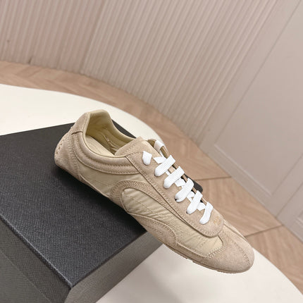 PRADA 26S SNEAKERS IN LIGHT BROWN QUILTED NYLON AND SUEDE