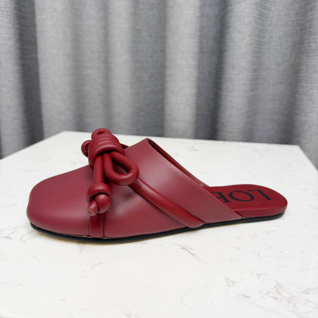LOEWE 26S MULE LOAFERS IN BURGUNDY RED CALFSKIN KNOT DETAIL